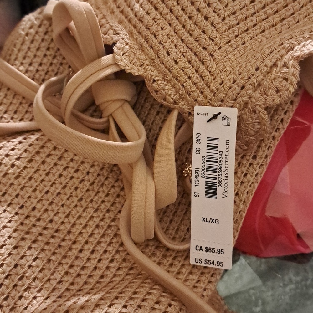Victoria Secret NWTs Crochet String Bikini - Picture 5 of 6